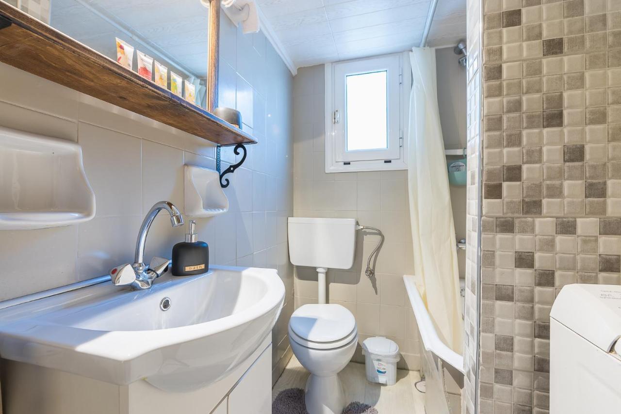 Lovely 1 Bedroom Apartment In Athens Ngoại thất bức ảnh